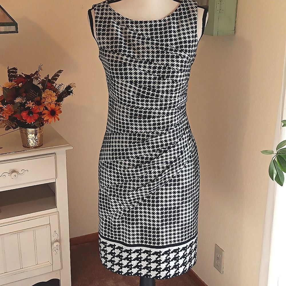 Jessica Simpson Black And White Houndstooth Check Dress . Career. Professional. - Picture 1 of 13